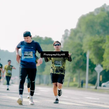Runner Photo 6543331