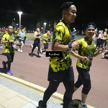Runner Photo 6543339