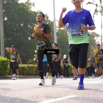 Runner Photo 6543344