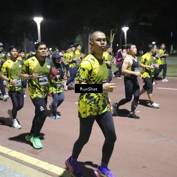 Runner Photo 6543372