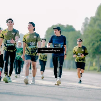 Runner Photo 6543380
