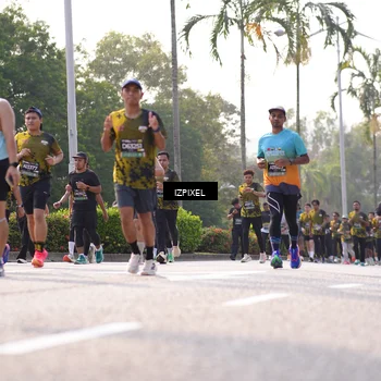 Runner Photo 6543383