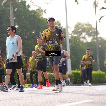 Runner Photo 6543384