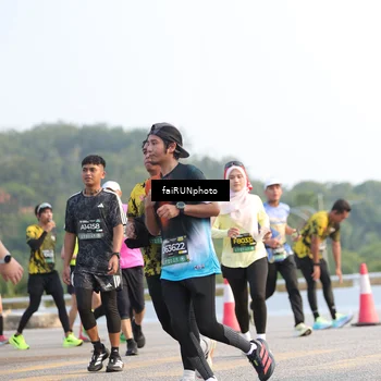 Runner Photo 6543387