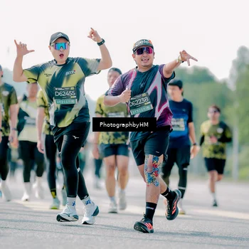 Runner Photo 6543395