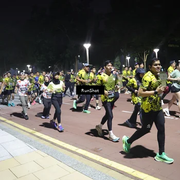 Runner Photo 6543401