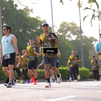 Runner Photo 6543407