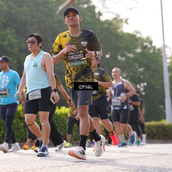 Runner Photo 6543410