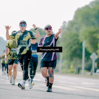 Runner Photo 6543424