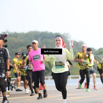 Runner Photo 6543428