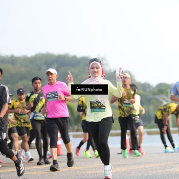 Runner Photo 6543430
