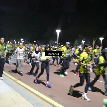 Runner Photo 6543448