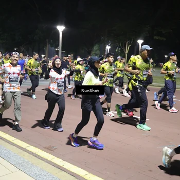Runner Photo 6543460
