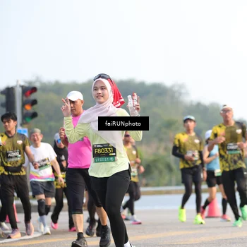 Runner Photo 6543466