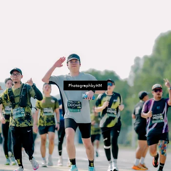 Runner Photo 6543472