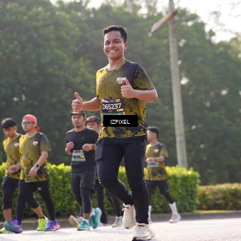 Runner Photo 6543479