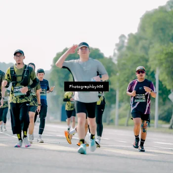 Runner Photo 6543480