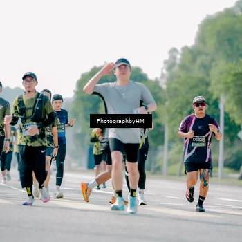 Runner Photo 6543481