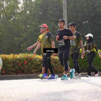 Runner Photo 6543483