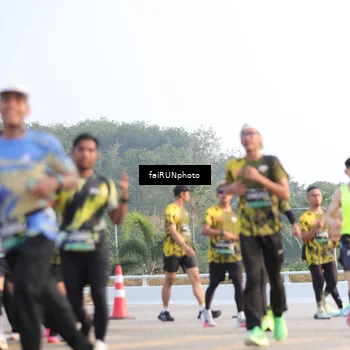 Runner Photo 6543485