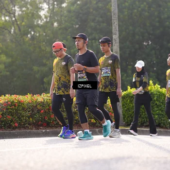 Runner Photo 6543492