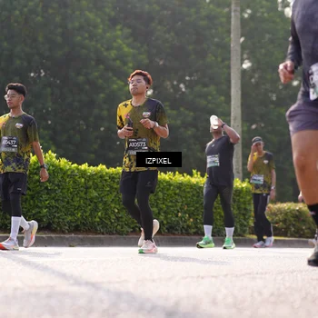 Runner Photo 6543503