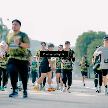 Runner Photo 6543509