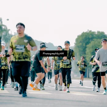 Runner Photo 6543512