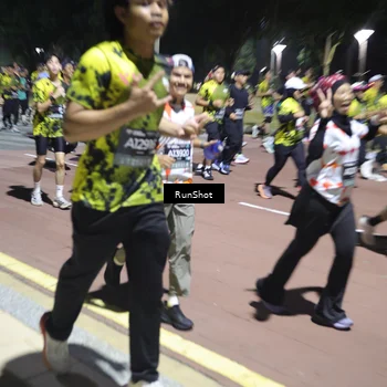 Runner Photo 6543513