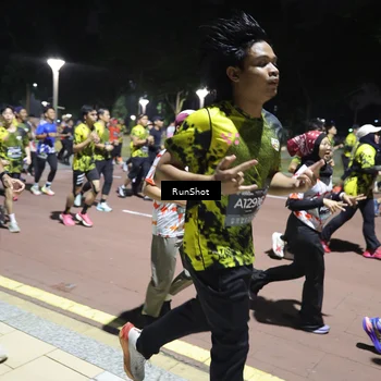 Runner Photo 6543518