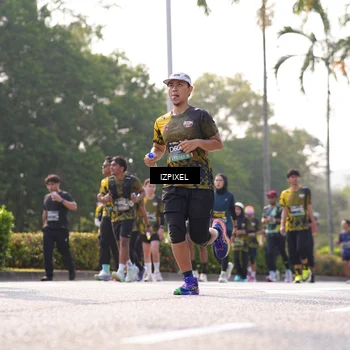 Runner Photo 6543528