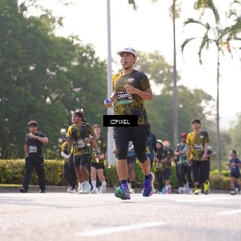 Runner Photo 6543532