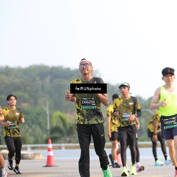 Runner Photo 6543539