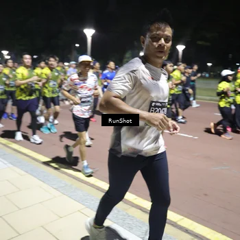 Runner Photo 6543549