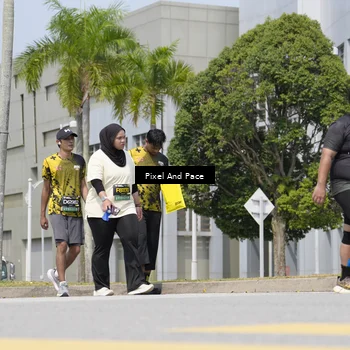 Runner Photo 6543554