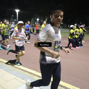 Runner Photo 6543569