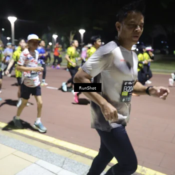 Runner Photo 6543571