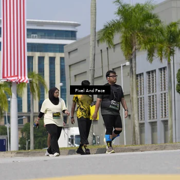 Runner Photo 6543593