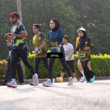 Runner Photo 6543627