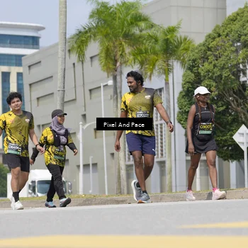 Runner Photo 6543635