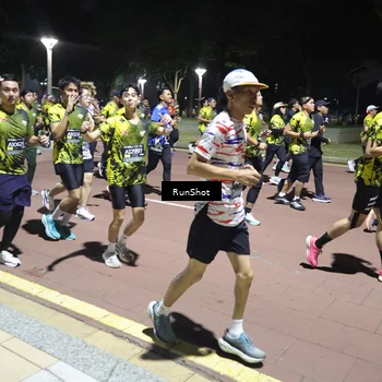 Runner Photo 6543639