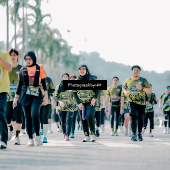 Runner Photo 6543645