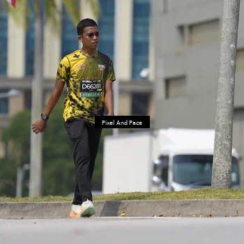 Runner Photo 6543656