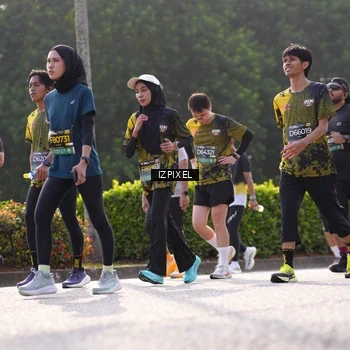 Runner Photo 6543662