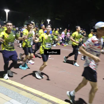 Runner Photo 6543671