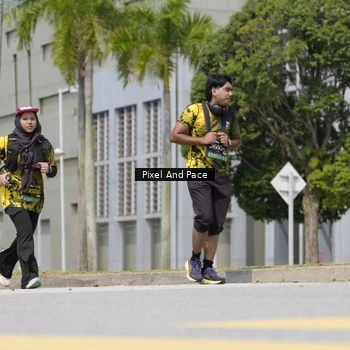 Runner Photo 6543690