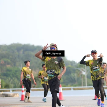 Runner Photo 6543705