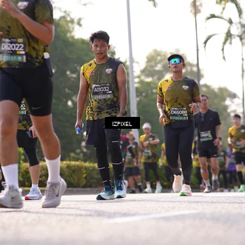 Runner Photo 6543751