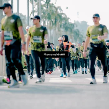 Runner Photo 6543754