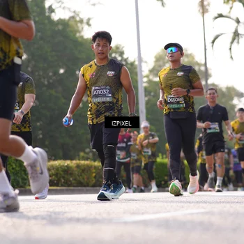 Runner Photo 6543761